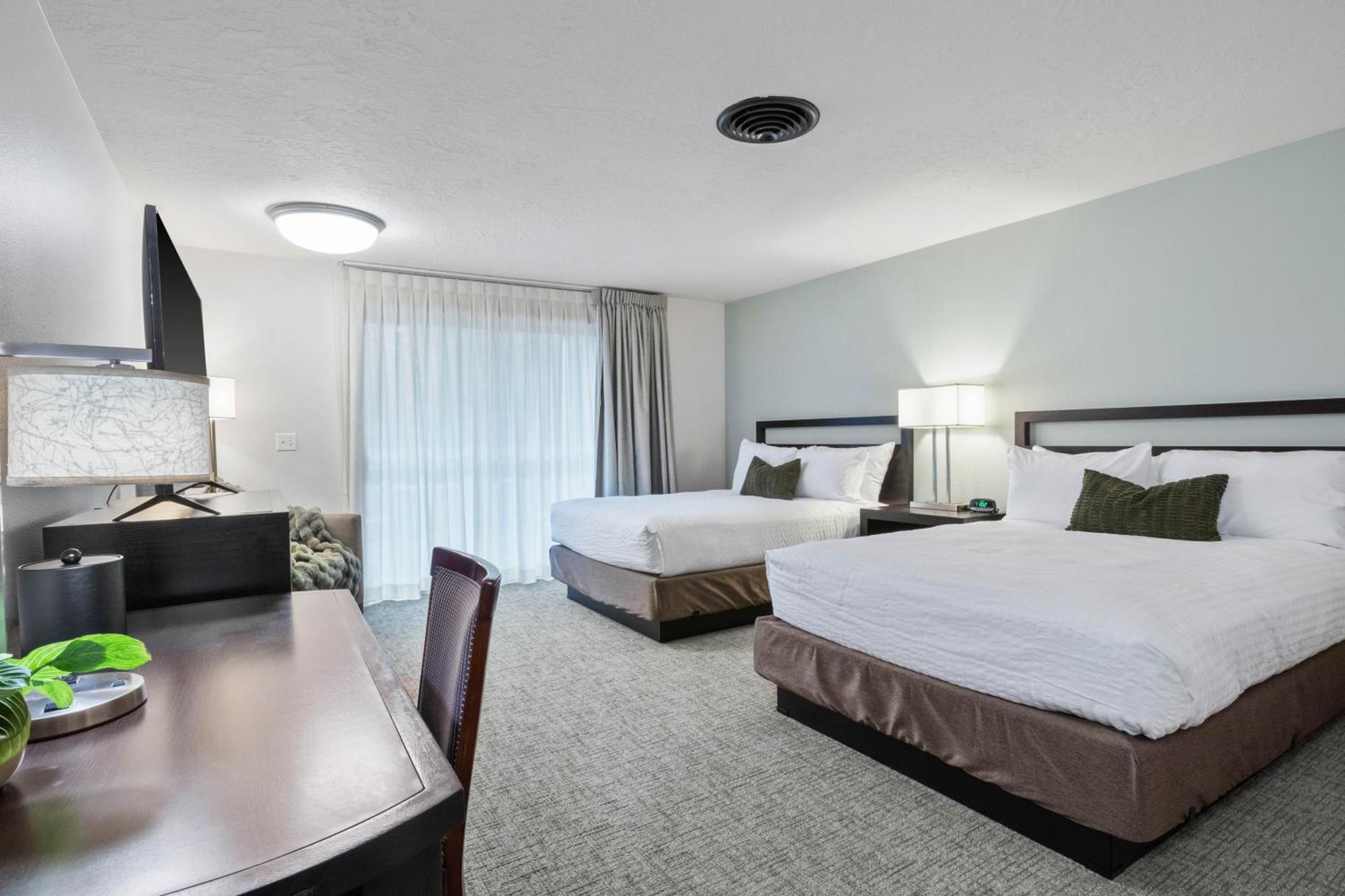Bonneville Hot Springs Resort & Spa North Bonneville Room photo